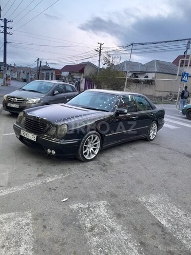 Mercedes E 240 2000, 366,000 km - 2.4 l - Bakı