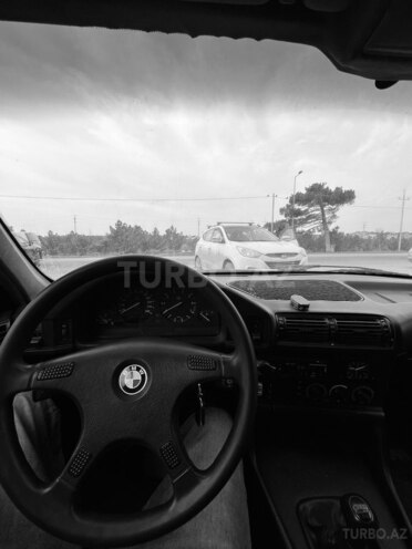 BMW 520 1992, 350,000 km - 2.0 l - Bakı