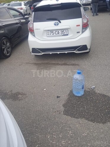Toyota Aqua 2014, 99,000 km - 1.5 l - Bakı