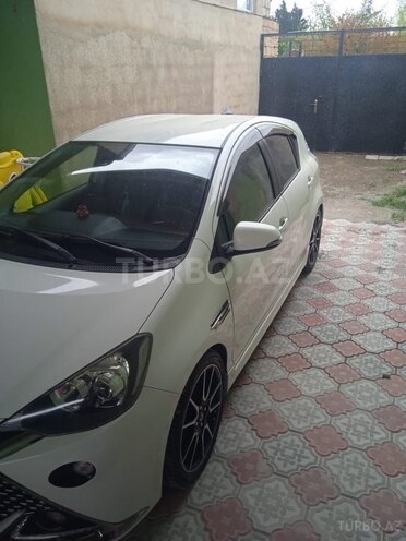 Toyota Aqua 2014, 99,000 km - 1.5 l - Bakı