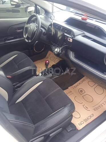 Toyota Aqua 2014, 99,000 km - 1.5 l - Bakı