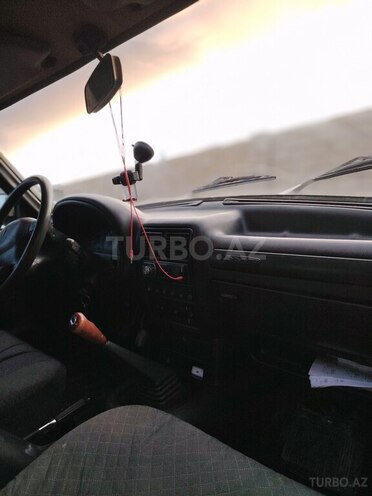 GAZ 3110 1998, 220,000 km - 2.4 l - Şirvan