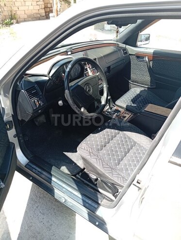 Mercedes C 220 1994, 322,357 km - 2.2 л - Bakı