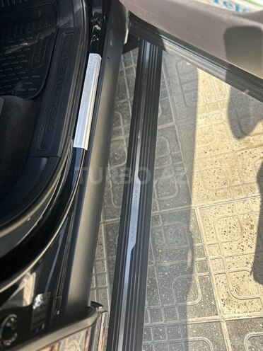Land Rover Discovery 2017, 152,800 km - 2.0 l - Bakı