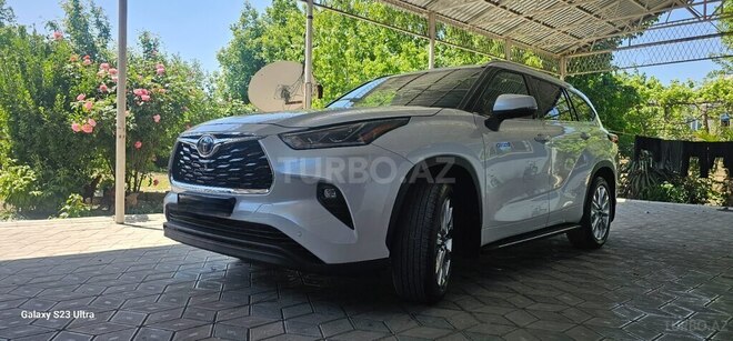 Toyota Highlander 2022, 37,000 km - 2.5 l - Ağdaş