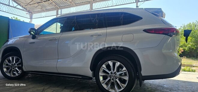 Toyota Highlander 2022, 37,000 km - 2.5 l - Ağdaş