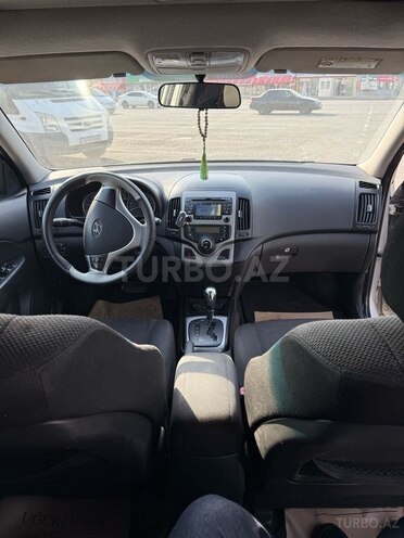 Hyundai i30 2009, 207,000 km - 1.6 л - Bakı