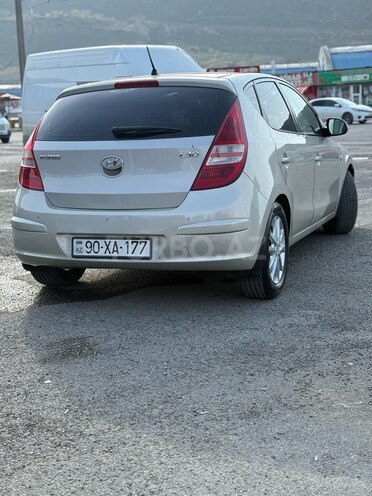 Hyundai i30 2009, 207,000 km - 1.6 л - Bakı