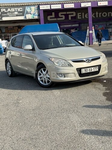 Hyundai i30 2009, 207,000 km - 1.6 л - Bakı