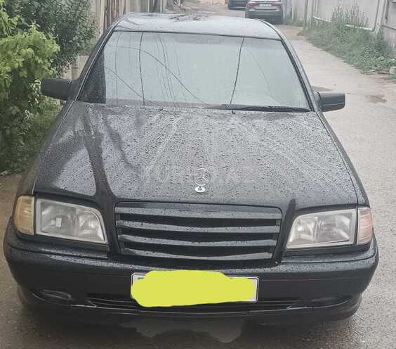 Mercedes C 200 d 2000, 432,451 km - 2.2 l - Bakı