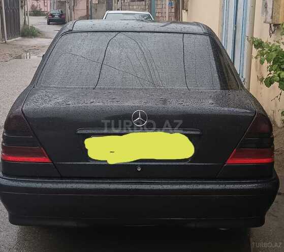 Mercedes C 200 d 2000, 432,451 km - 2.2 l - Bakı