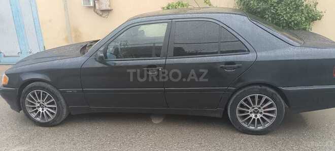 Mercedes C 200 d 2000, 432,451 km - 2.2 l - Bakı