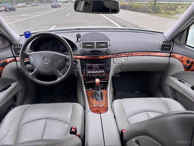 Mercedes E 320 2002, 450,000 km - 3.2 л - Bakı