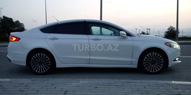 Ford Fusion (North America) 2016, 146,000 km - 2.0 л - Bakı