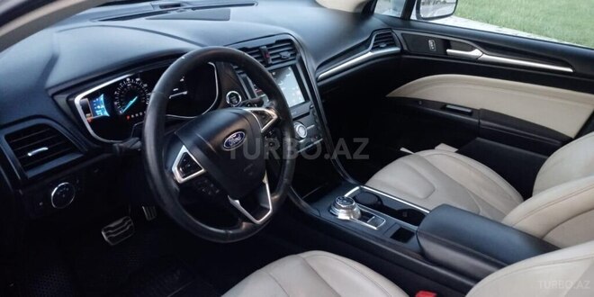 Ford Fusion (North America) 2016, 146,000 km - 2.0 л - Bakı