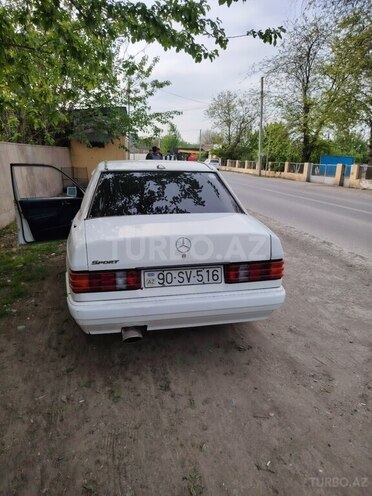 Mercedes 190 1990, 450,000 km - 2.0 l - Füzuli