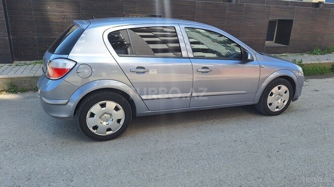 Opel Astra 2005, 220,000 km - 1.4 l - Şəmkir