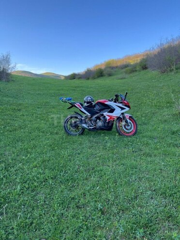 Bajaj Pulsar RS 200 2019, 15,000 km - 0.2 l - Tovuz