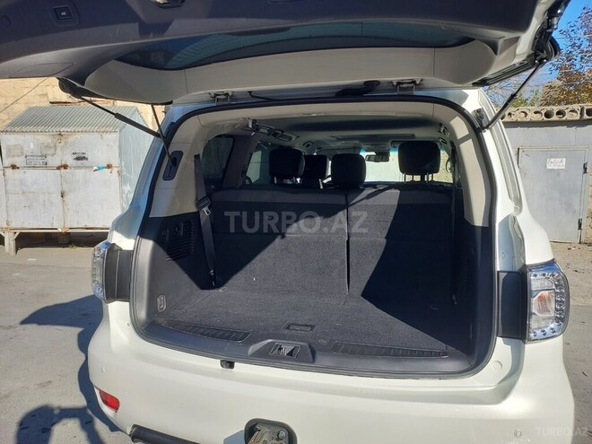 Nissan Patrol 2013, 140,587 km - 5.6 l - Sumqayıt