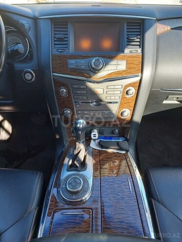 Nissan Patrol 2013, 140,587 km - 5.6 l - Sumqayıt