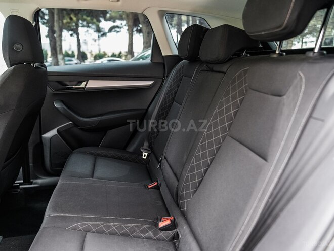 Skoda Karoq-14