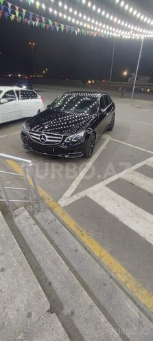 Mercedes E 250 2015, 201,000 km - 2.2 l - Bakı