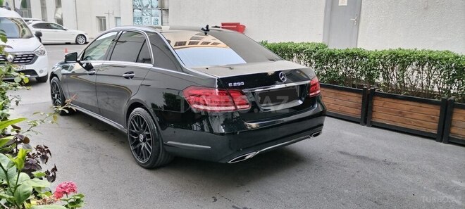 Mercedes E 250 2015, 201,000 km - 2.2 l - Bakı
