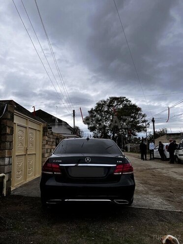 Mercedes E 250 2015, 201,000 km - 2.2 l - Bakı