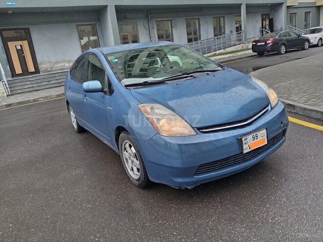 Toyota Prius-1