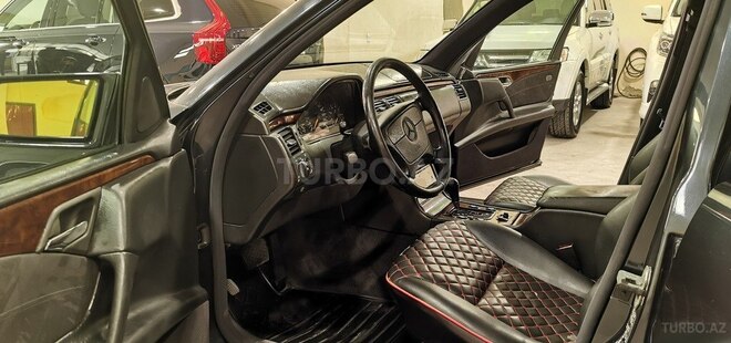 Mercedes E 240 1998, 224,000 km - 2.4 l - Sumqayıt