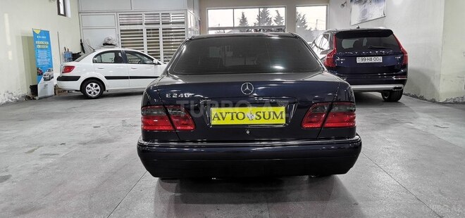 Mercedes E 240 1998, 224,000 km - 2.4 l - Sumqayıt