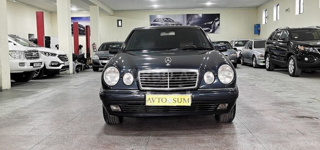 Mercedes E 240 1998, 224,000 km - 2.4 l - Sumqayıt