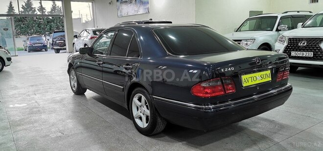 Mercedes E 240 1998, 224,000 km - 2.4 l - Sumqayıt