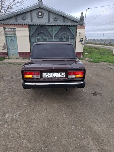LADA (VAZ) 2107 2010, 20,000 km - 1.6 л - Salyan