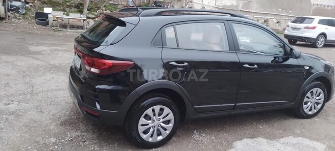Kia Rio X-Line 2021, 9,000 km - 1.6 l - Bakı