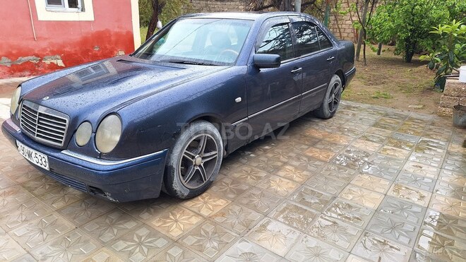 Mercedes E 200 1997, 810,000 km - 2.0 l - Bakı