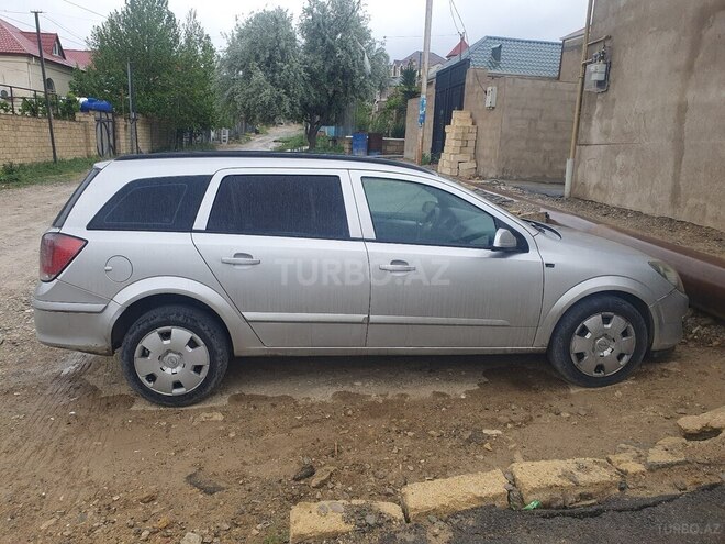 Opel Astra 2005, 378,000 km - 1.7 л - Xırdalan