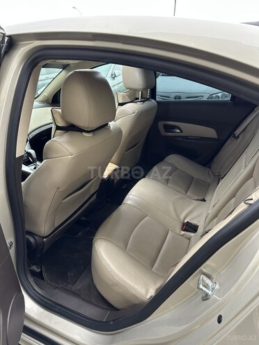Chevrolet Cruze 2013, 240,000 km - 1.4 l - Gəncə