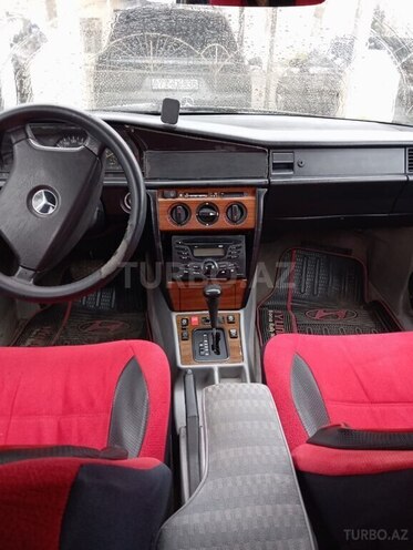 Mercedes 190 1993, 300,000 km - 2.3 l - Bakı