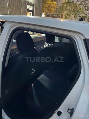 Nissan Juke 2012, 215,000 km - 1.6 l - Bakı