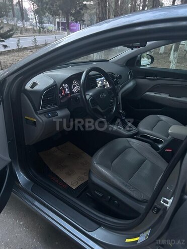 Hyundai Elantra 2016, 190,000 km - 2.0 л - Bakı
