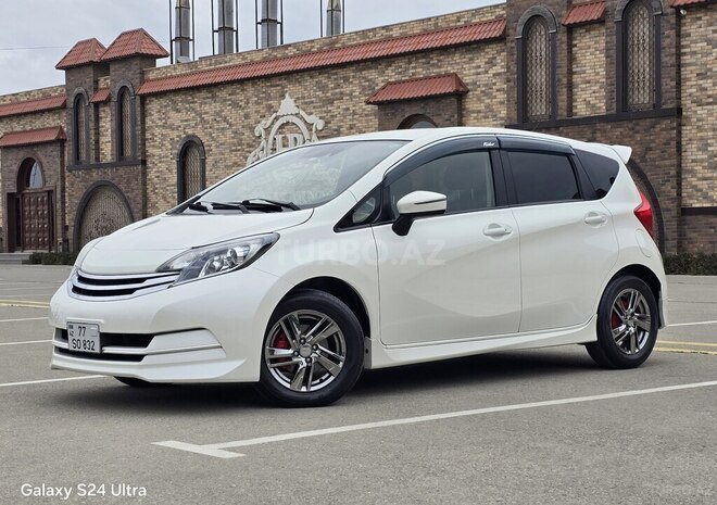 Nissan Note 2016, 52,000 km - 1.2 л - Bakı