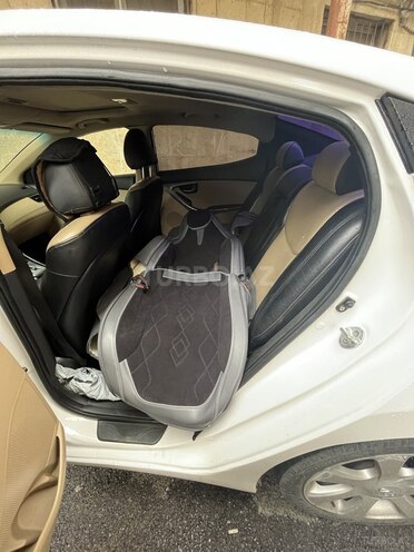 Hyundai Elantra 2012, 265,000 km - 1.6 л - Bakı