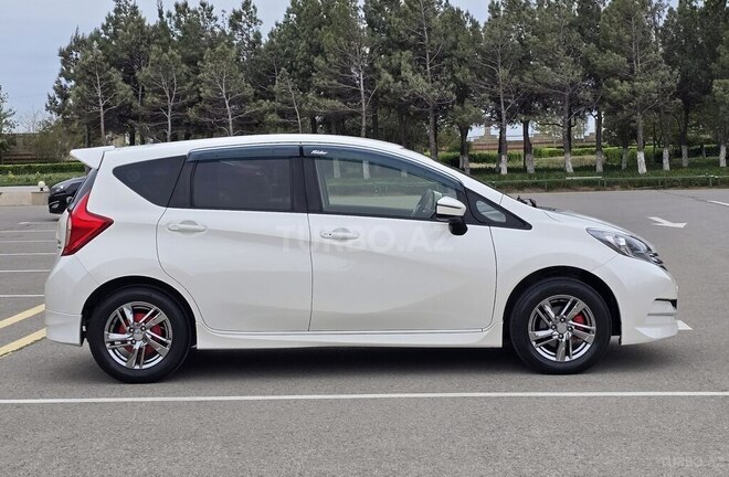 Nissan Note 2016, 52,000 km - 1.2 л - Bakı