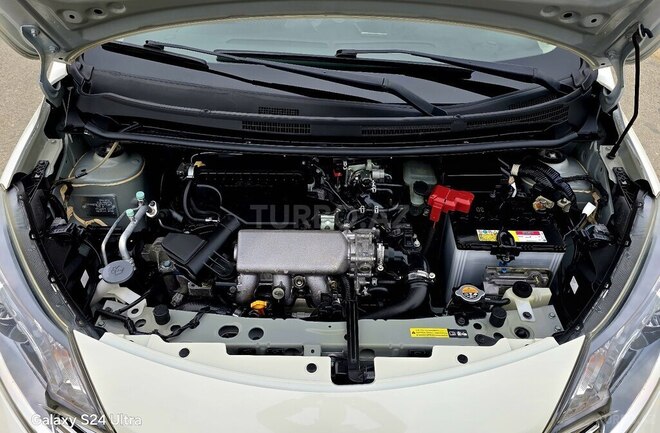 Nissan Note 2016, 52,000 km - 1.2 л - Bakı