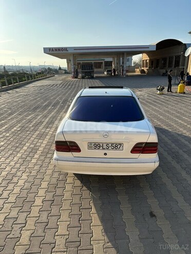 Mercedes E 220 d 2002, 400,000 km - 2.2 l - Bakı