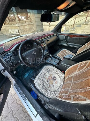 Mercedes E 220 d 2002, 400,000 km - 2.2 l - Bakı