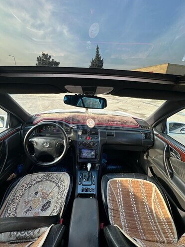 Mercedes E 220 d 2002, 400,000 km - 2.2 l - Bakı