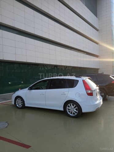Hyundai i30 2010, 277,000 km - 1.6 л - İsmayıllı