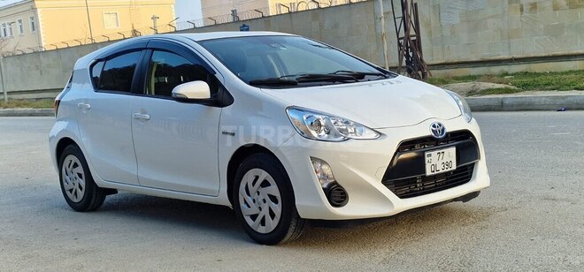 Toyota Aqua 2017, 98,000 km - 1.5 l - Bakı